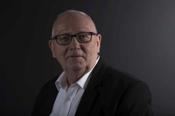 portrait-corporate-professionnel-trombinoscope-photo-societe-entreprise-var-bouche-rhone-paca-nimes-aixenprovence-salonsdeprovence-istres-marignanne