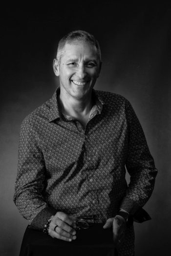 corporate photo entreprise portrait pro professionnel photographe studio eucleia linkedin cv site web flyer communication saint maximin brignoles frejus aix provence var montpellier lyon marseille toulon 13