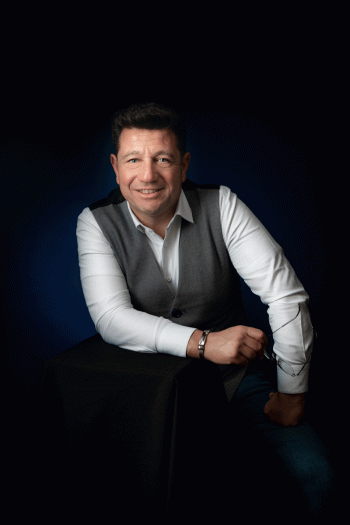 entreprise corporate entrepreneur photo shooting seance eucleia linkedin reseaux sociaux cv var bouches rhone paca